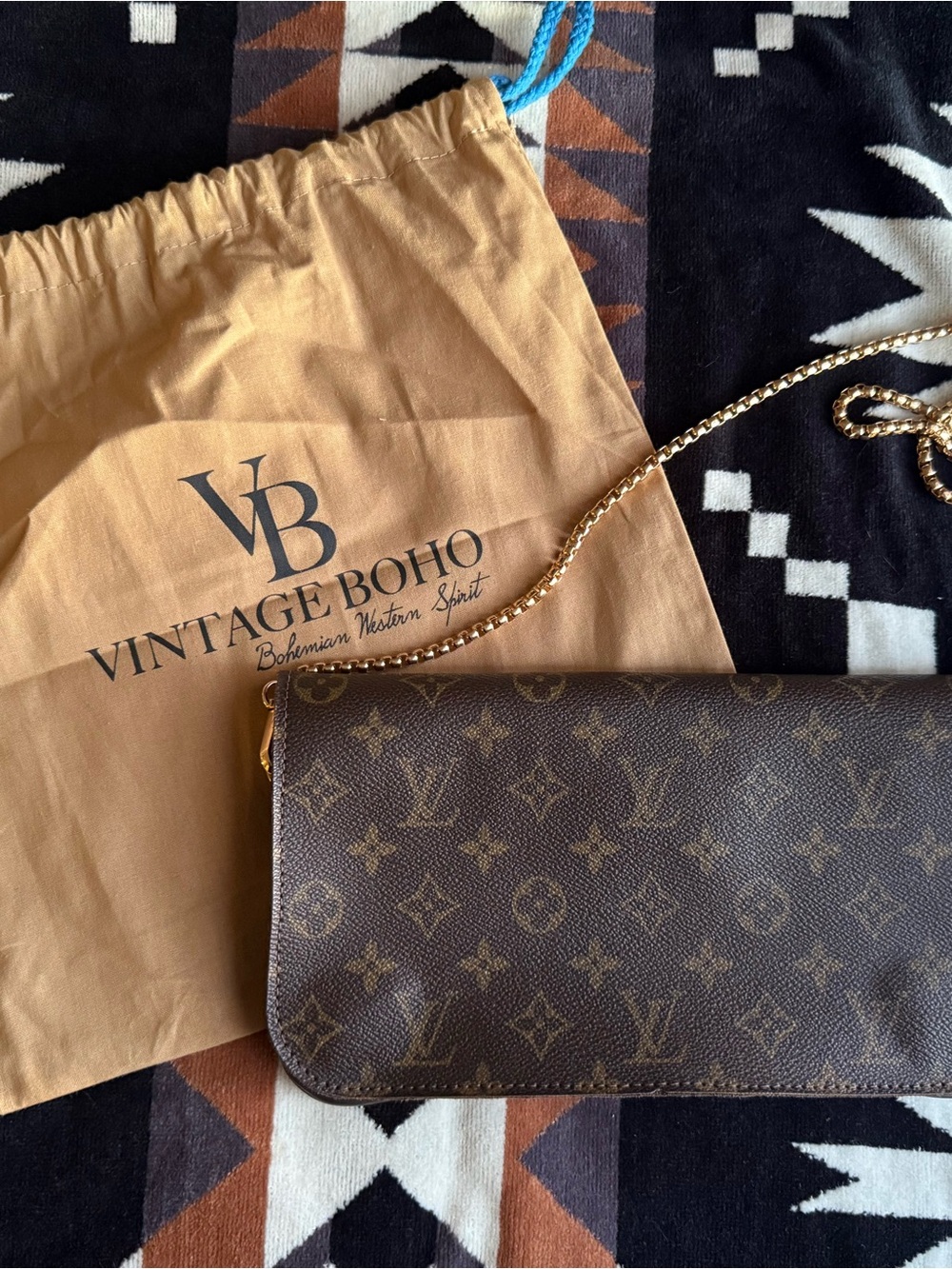 Louis Vuitton Brown Monogram Chain Clutch- Vintage Boho Bags - Picture 2 of 7